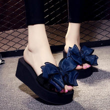 Load image into Gallery viewer, Women Bow Summer Sandals Slipper Indoor Outdoor Beach Shoes Slide Sandals For Women Knotted Bow Flat Footbed Sandals Open Toe Casual Summer Slide
