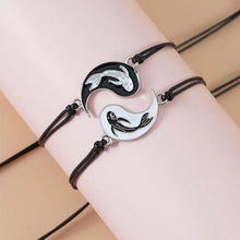 Load image into Gallery viewer, Women Fish Bracelet Black White Friendship Couple Bracelet Unisex Distance Matching Bracelets Handmade Friendship Gifts For Best Friend Couples Adjustable String Bracelets For Women
