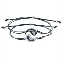 Load image into Gallery viewer, Women Fish Bracelet Black White Friendship Couple Bracelet Unisex Distance Matching Bracelets Handmade Friendship Gifts For Best Friend Couples Adjustable String Bracelets For Women
