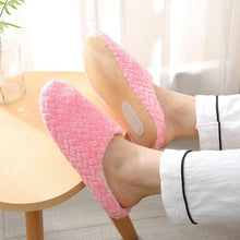 Load image into Gallery viewer, Women Indoor Slippers Warm Plush Home Slipper Autumn Winter Woman House Flat Floor Soft Slipper Silent Slides Plush Fleece Insole Fluffy Slippers For Indoor Home Bedroom
