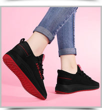 Load image into Gallery viewer, Women's Breathable Non-slip Platform Fashion Autumn New Casual Running Shoes Black Sneakers Lightweight Mesh Tennis Sneaker Fashion Athletic Walking Shoes
