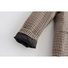 Load image into Gallery viewer, Women's Fashionable Office Wear Double Breasted Plaid Blazer Coat Vintage Long Sleeve Pockets Female Outerwear Chic Tops
