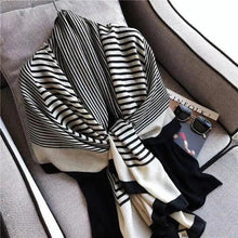 Load image into Gallery viewer, Women Scarf Leopard Print Cotton Large Size Scarfs For Winter Shawls Winter Warm Casual Wear For Women Lovely Floral Tassel Cotton ab Shawls Lady Silk Wraps Scarves
