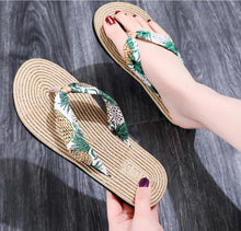 Load image into Gallery viewer, Women Summer Floral Flip Flops Beach Sandals Thongs Slippers Hemp Rope Travel Flip-Flops Unisex Home Slippers Flax Women House Slipper Open-Toe Breathable Slippers
