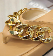 Load image into Gallery viewer, Women Summer Newest Fashion Chain Flip-flops Sandal Slippers Shoes Woman Flat Platform Sandals Casual Flat Slippers Slides Shoes Flat Sandals Casual Summer Shoes
