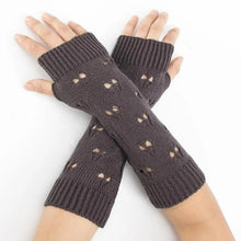 Load image into Gallery viewer, Women Vintage Gloves Hand Warmer Winter Gloves Women Arm Heart Mitten Warm Fingerless Gloves
