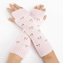 Load image into Gallery viewer, Women Vintage Gloves Hand Warmer Winter Gloves Women Arm Heart Mitten Warm Fingerless Gloves
