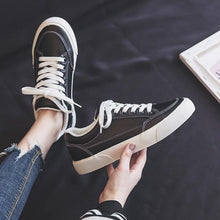Load image into Gallery viewer, Women White Business Sneakers Fashion Woman's Spring Trend Casual Sport Shoes New Comfort White Platform Ultra Lightweight Walking Non Slip Sneakers
