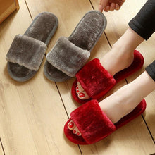 Load image into Gallery viewer, Women Winter Heart Shoes Woman Slides Plush Home Slippers Indoor House Shoes Winter Warm Fur Slippers With Embroidered Heart Details Soft And Warm House Slippers With Cushioned Insole
