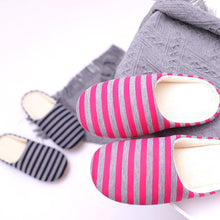 Load image into Gallery viewer, Women Winter Home Fur Slippers Cat Non-Slip Soft Warm House Indoor Bedroom Men Couples Memory Foam Floor Shoes Fluffy Slippers For Women Indoor Warm Furry Bedroom Slippers With Non Slip Outsole
