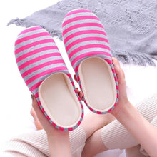 Load image into Gallery viewer, Women Winter Home Fur Slippers Cat Non-Slip Soft Warm House Indoor Bedroom Men Couples Memory Foam Floor Shoes Fluffy Slippers For Women Indoor Warm Furry Bedroom Slippers With Non Slip Outsole
