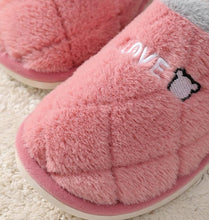 Load image into Gallery viewer, Women Winter Home Slippers Cute Shoes Non-Slip Soft Winter Warm Slipper Indoor Bedroom Couples Floor Shoes Women's House Slippers Indoor Memory Foam Cotton-Blend Knitted Autumn Winter Slippers
