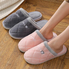 Load image into Gallery viewer, Women Winter Home Slippers Cute Shoes Non-Slip Soft Winter Warm Slipper Indoor Bedroom Couples Floor Shoes Women's House Slippers Indoor Memory Foam Cotton-Blend Knitted Autumn Winter Slippers
