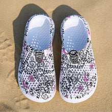 Load image into Gallery viewer, Womens Casual Clogs Breathable Beach Sandals Valentine Slippers Summer Slip On Women Flip Flops Shoes Sandals Quick Drying Slippers Walking Lightweight Rain Beach Summer Pool Water Shoes
