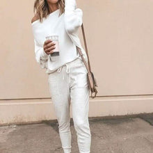 Load image into Gallery viewer, Women's Fashion Off Shoulder Long Sleeve Sweater Casual Long Sleeved Sweatshirt Top
