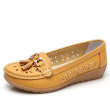 Load image into Gallery viewer, Womens Flats Summer Genuine Leather Shoes Low Heels Slip On Casual Flat Shoes Women's Espadrilles Casual Shoes Spring Comfortable Strong Design
