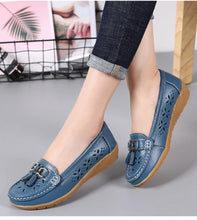 Load image into Gallery viewer, Womens Flats Summer Genuine Leather Shoes Low Heels Slip On Casual Flat Shoes Women's Espadrilles Casual Shoes Spring Comfortable Strong Design
