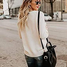 Load image into Gallery viewer, Women's Long Sleeve Crewneck Cute Heart Knitted Sweaters
