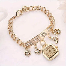 Load image into Gallery viewer, Women's Love Alphabet Bracelet Alloy Quartz Watch
