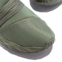 Load image into Gallery viewer, Womens Sneakers Casual Breathable Sport Shoes Autumn New Lace Up Vulcanized Sneakers Outdoor Walking Running Shoes Women Cushion Breathable Walking Tennis Sneakers
