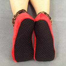Load image into Gallery viewer, Women's Soft Bottom Plush Floor Slippers Socks
