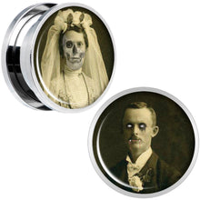Load image into Gallery viewer, Undead Bride and Groom Halloween Plug Set 18mm
