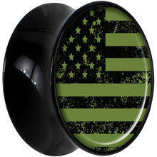 Load image into Gallery viewer, Black Acrylic Green American Flag Saddle Plug Set 20mm
